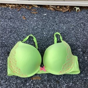 Victoria's Secret PINK Push Up Bra 34D lace and polkadots